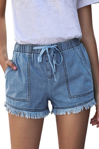 Denim casual pocket frayed shorts. 100% cotton
