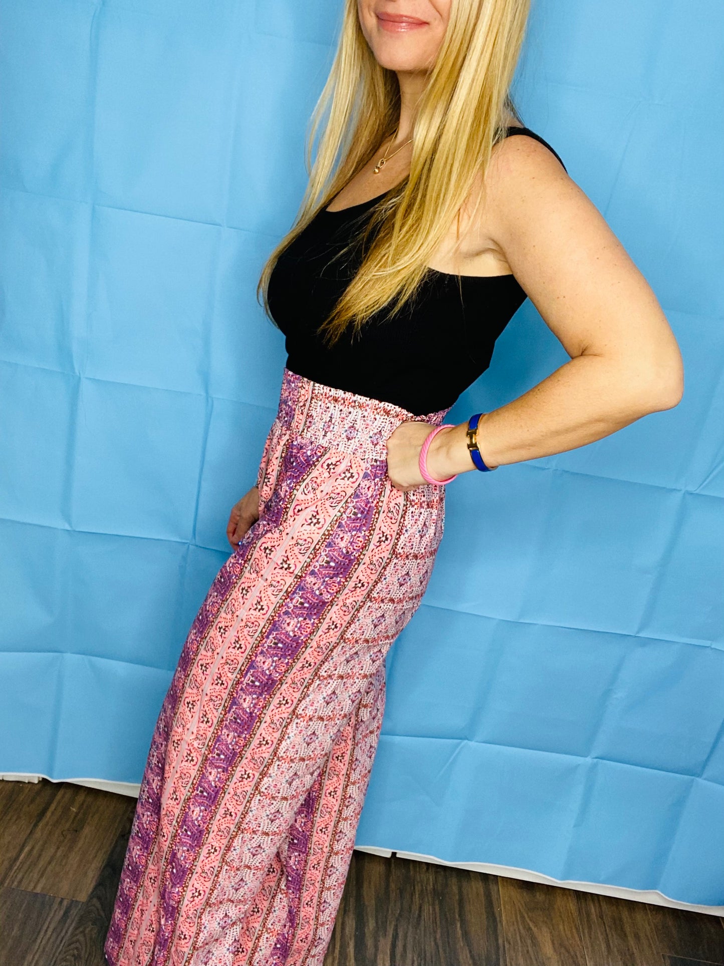 Wide leg pants